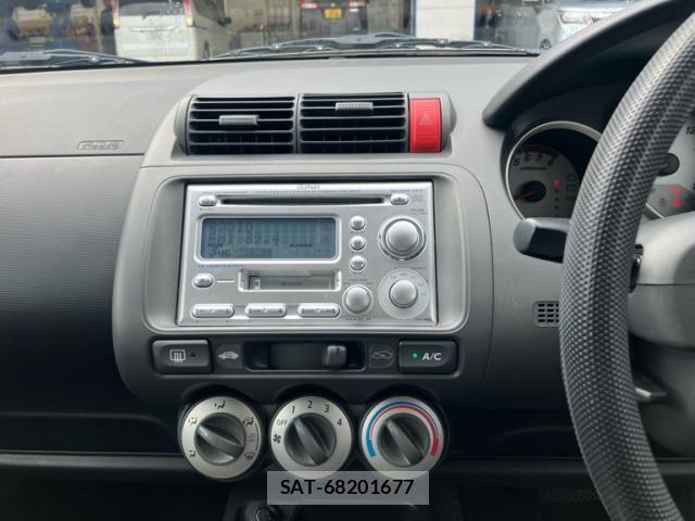 Honda FIT 2006-02 7784901-16