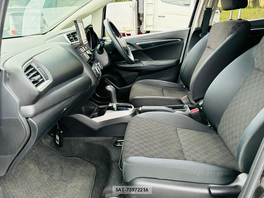 Honda FIT 2014-07 7578792-9