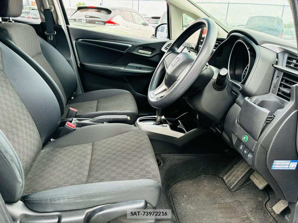 Honda FIT 2014-07 7578792-10