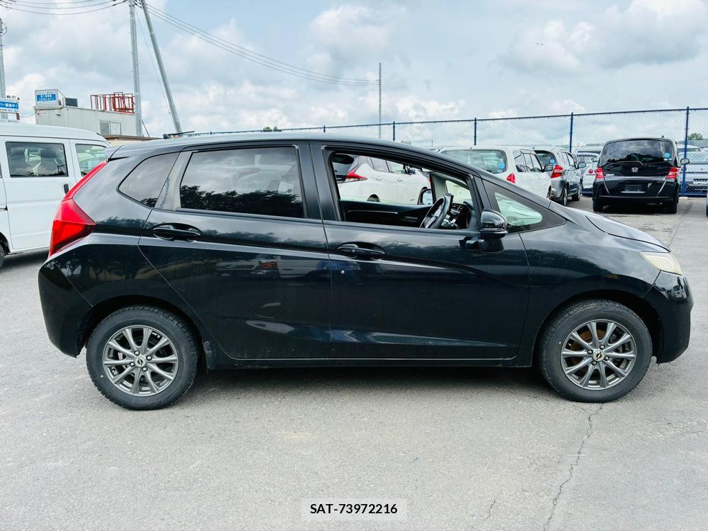Honda FIT 2014-07 7578792-1