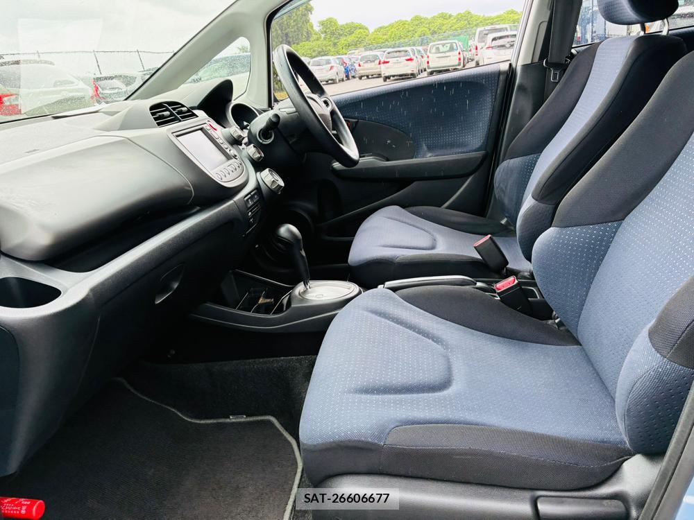 Honda FIT 2009-12 7451020-10
