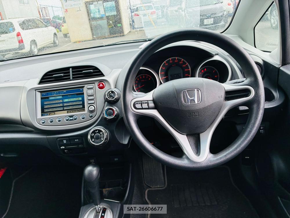Honda FIT 2009-12 7451020-13