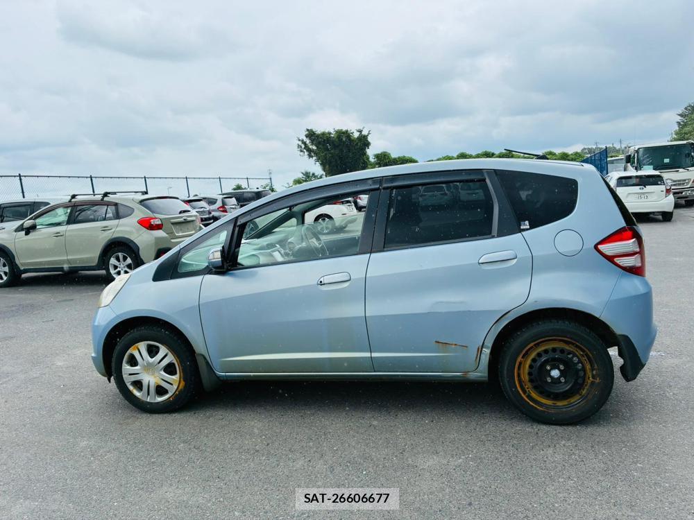 Honda FIT 2009-12 7451020-1