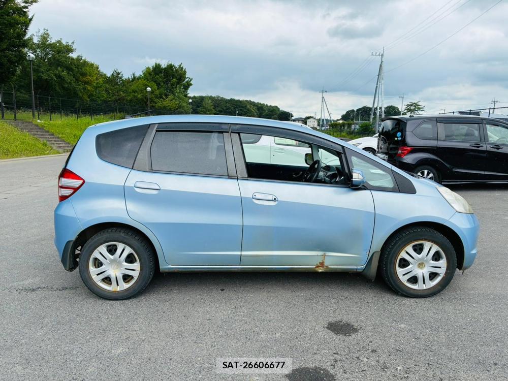 Honda FIT 2009-12 7451020-5