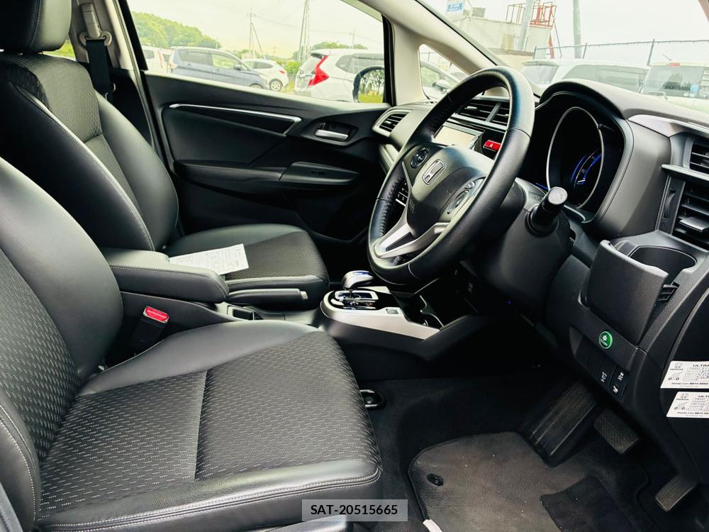 Honda FIT 2015 7312499-11