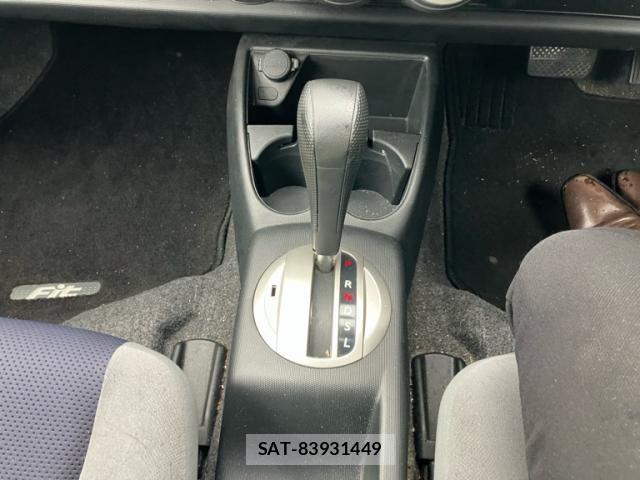 Honda FIT 2007-08 7876466-10