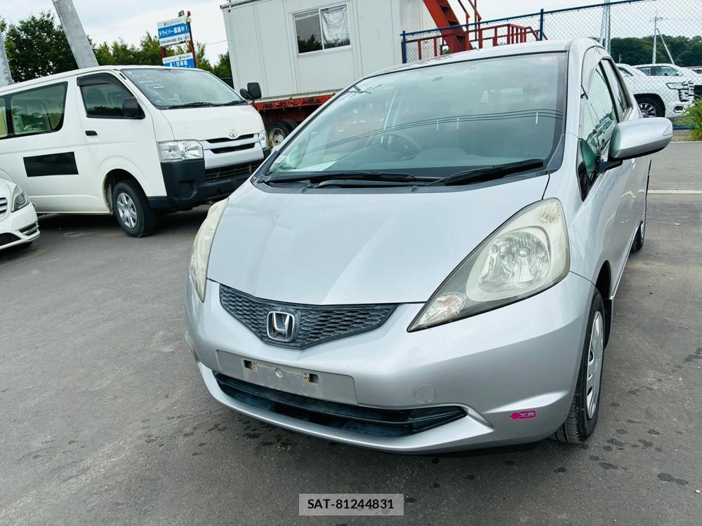Honda FIT 2010-09 7738871-0