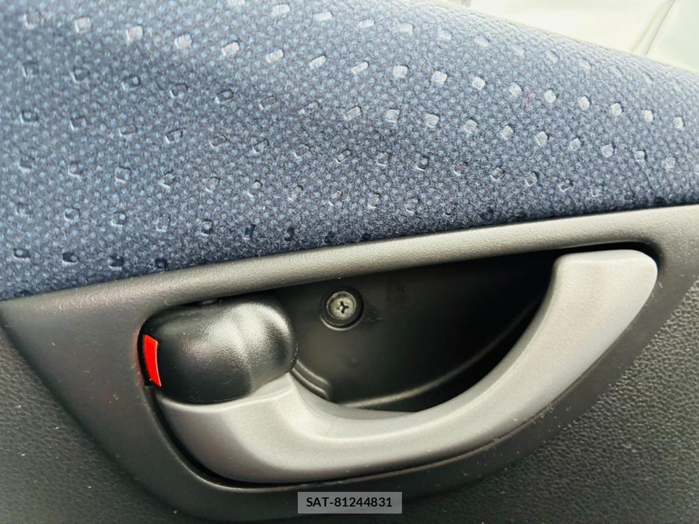 Honda FIT 2010-09 7738871-22