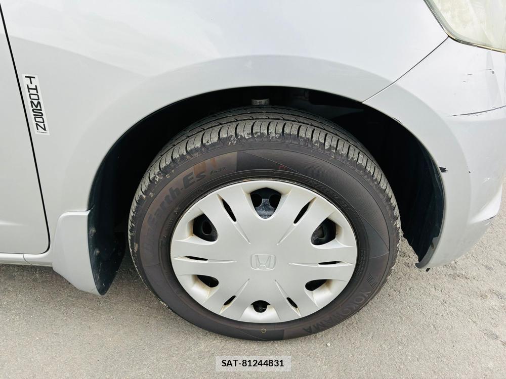 Honda FIT 2010-09 7738871-28