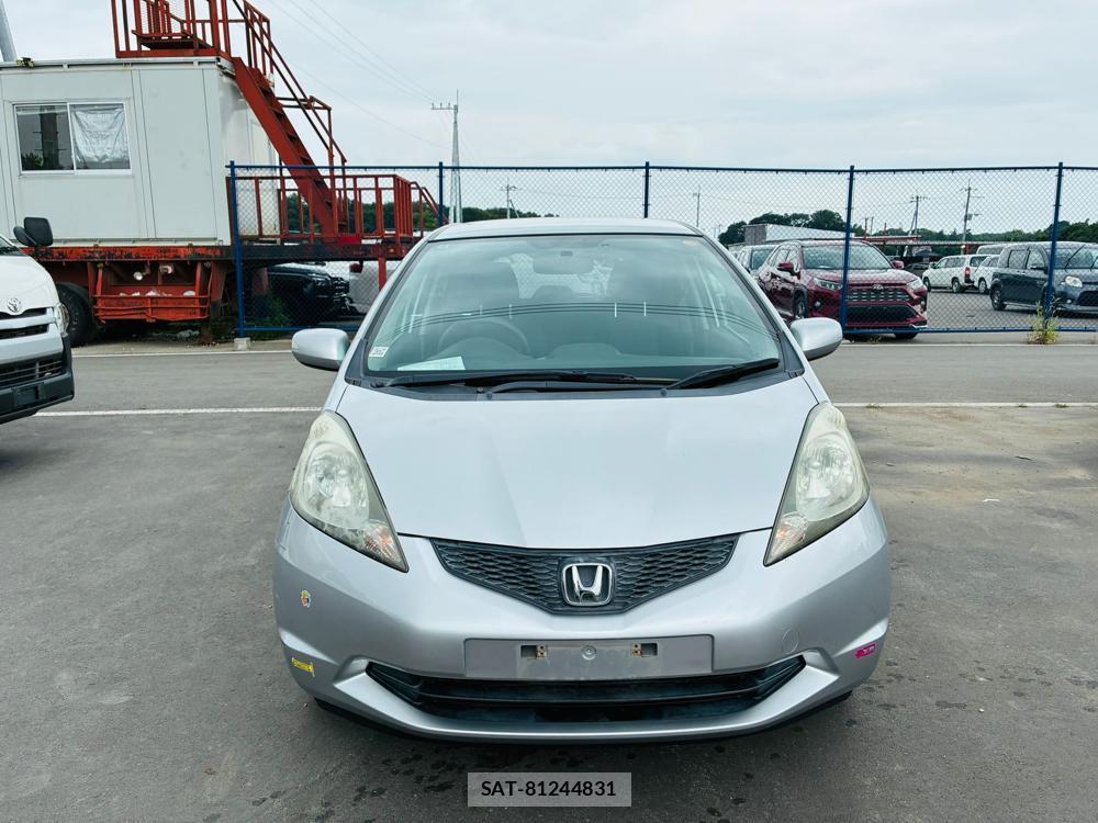 Honda FIT 2010-09 7738871-7
