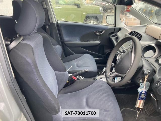 Honda FIT 2007-12 7876468-10