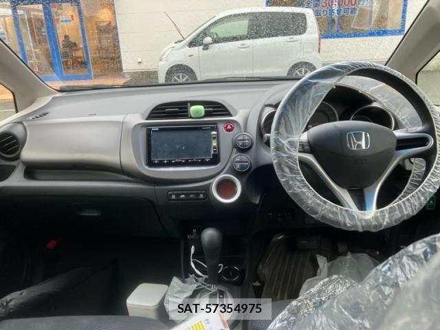 Honda FIT 2012-10 7876451-9