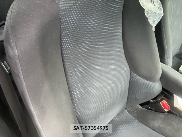 Honda FIT 2012-10 7876451-6