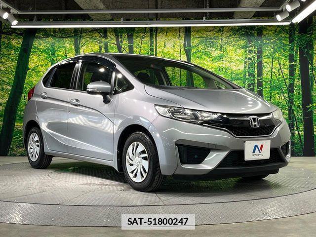 Honda FIT 2016-03 7876446-15