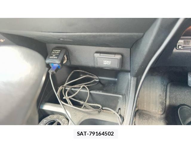 Honda FIT 2012-02 7876453-11