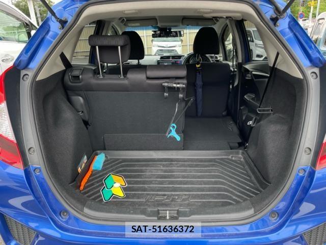 Honda FIT 2013-11 7876458-9
