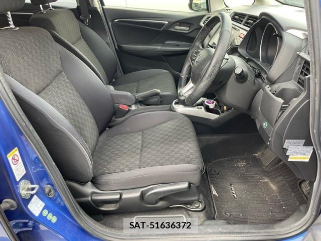 Honda FIT 2013-11 7876458-11