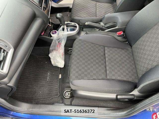Honda FIT 2013-11 7876458-7