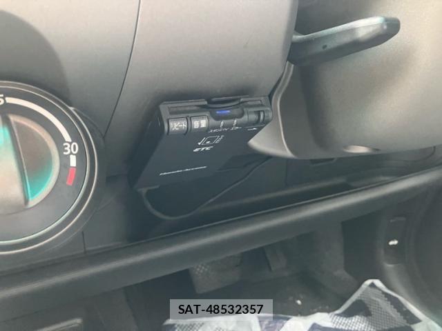 Honda FIT 2004-01 7876461-16