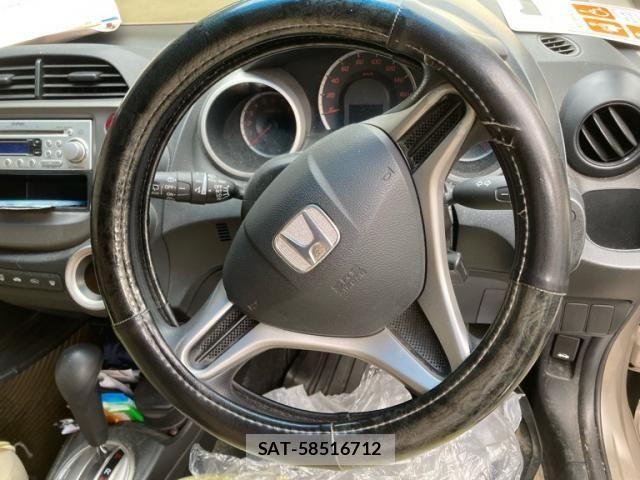 Honda FIT 2009-07 7876467-9