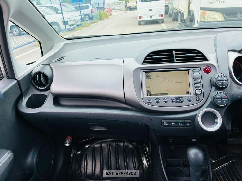 Honda FIT 2009-06 7736489-17