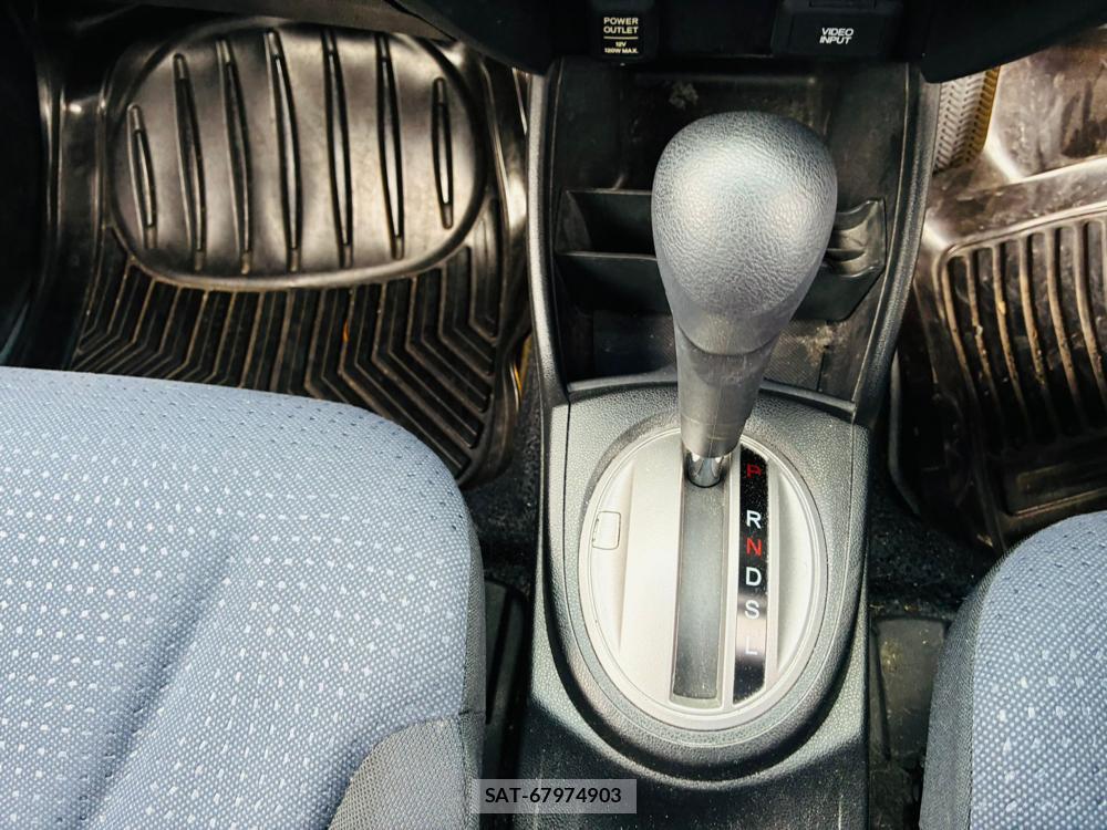 Honda FIT 2009-06 7736489-19