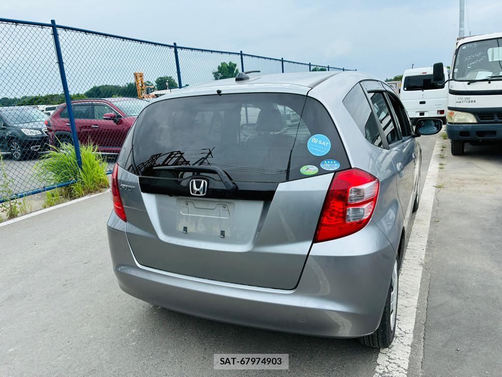 Honda FIT 2009-06 7736489-4