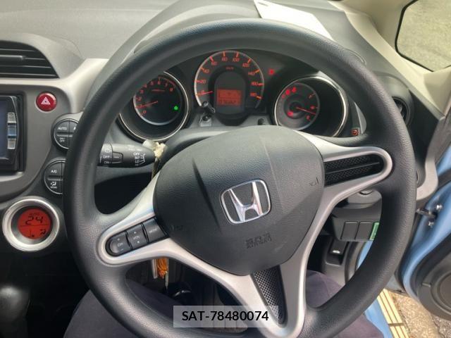 Honda FIT 2013-07 7876463-15