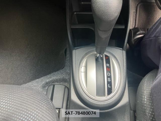 Honda FIT 2013-07 7876463-17
