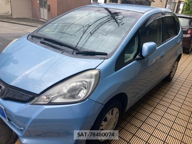 Honda FIT 2013-07 7876463-1