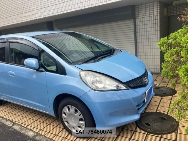 Honda FIT 2013-07 7876463-2