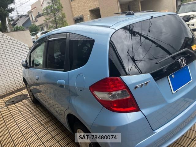 Honda FIT 2013-07 7876463-5