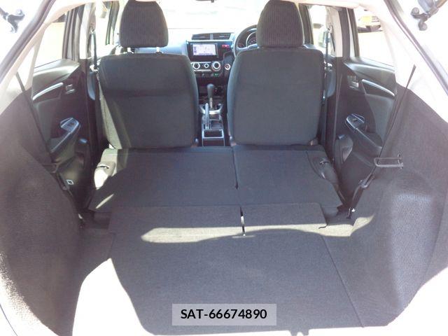 Honda FIT 2014-07 7876450-11