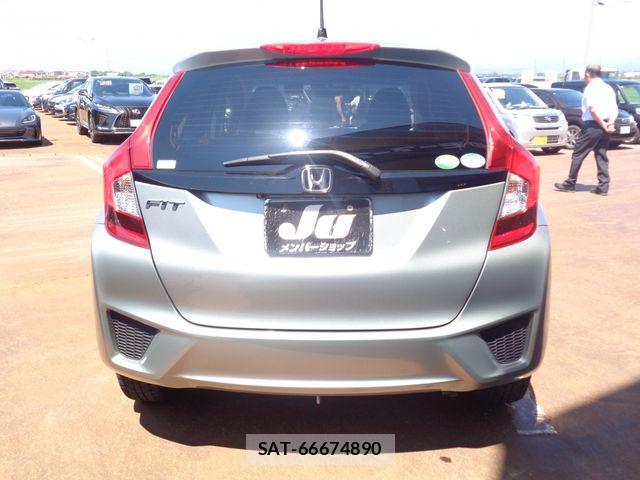 Honda FIT 2014-07 7876450-6