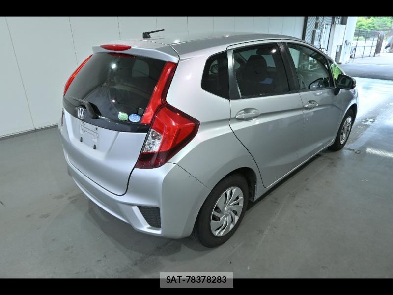 Honda FIT 2013-09 7858226-1