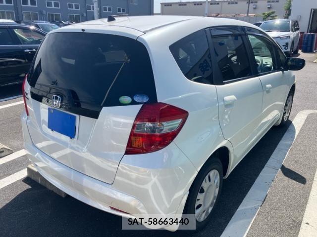 Honda FIT 2011-08 7876459-6