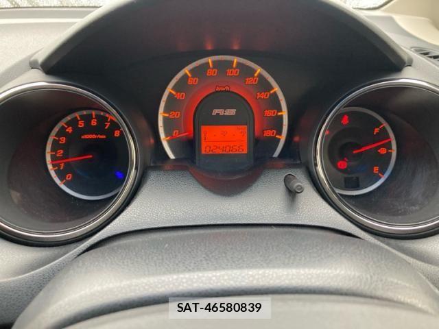 Honda FIT 2011-12 7876452-18
