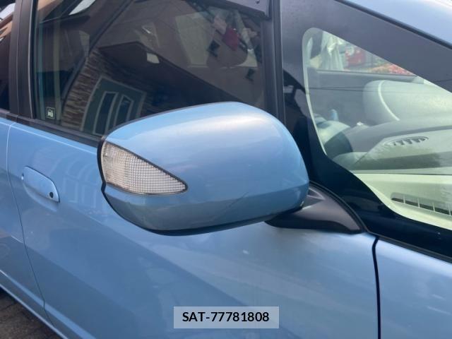 Honda FIT 2012-09 7876455-11