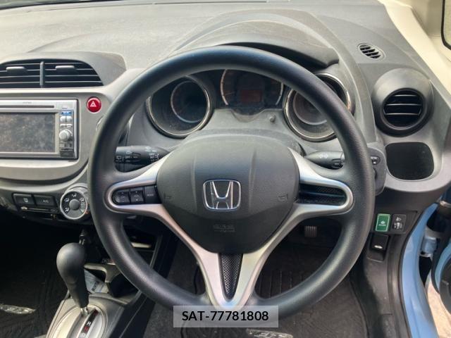 Honda FIT 2012-09 7876455-6