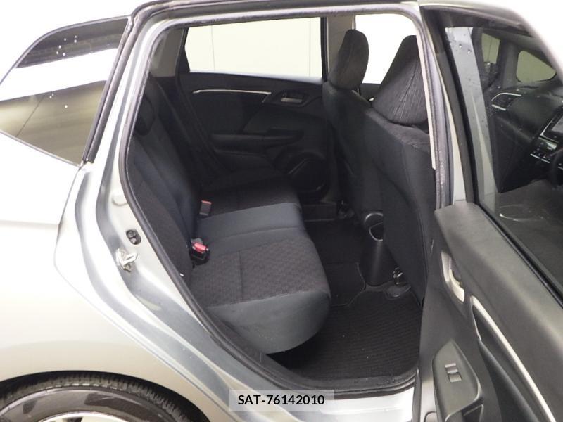 Honda FIT 2015-09 7858227-4