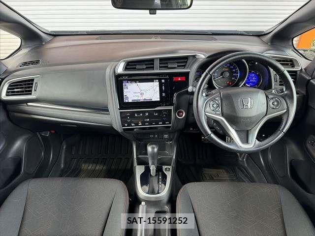 Honda FIT 2016-02 7876448-1