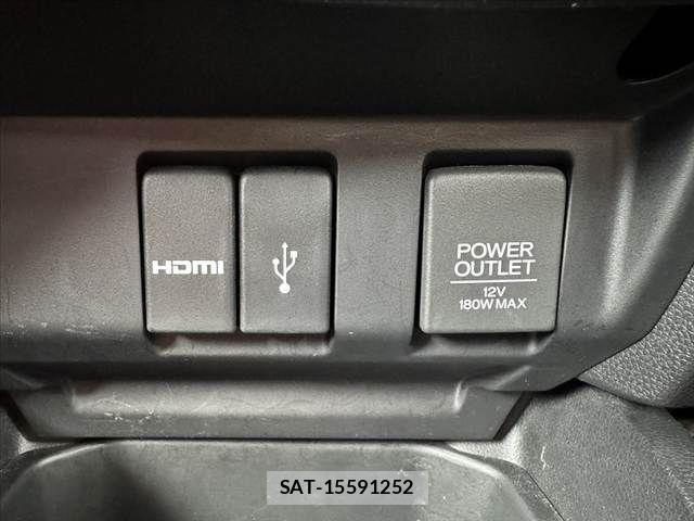 Honda FIT 2016-02 7876448-23