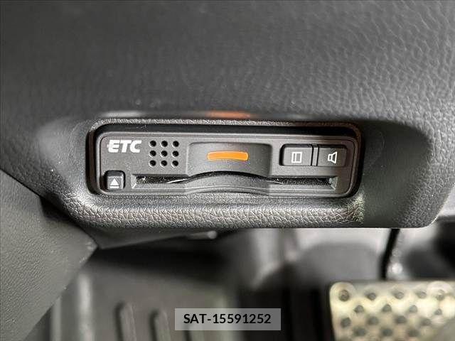 Honda FIT 2016-02 7876448-25