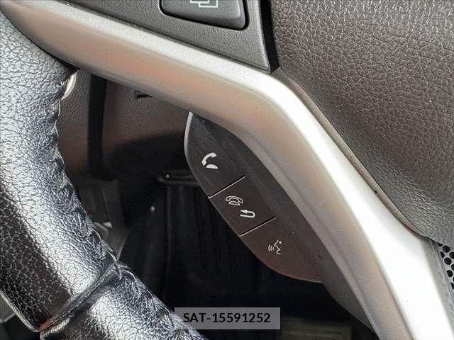 Honda FIT 2016-02 7876448-29