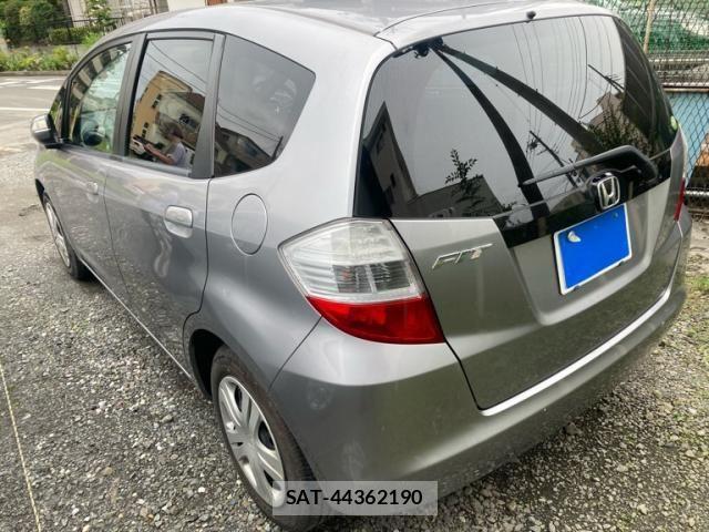 Honda FIT 2010-01 7902604-3
