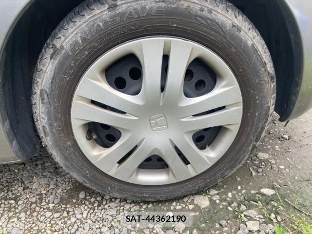 Honda FIT 2010-01 7902604-5