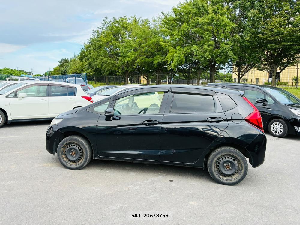 Honda FIT 2014-06 7711223-1