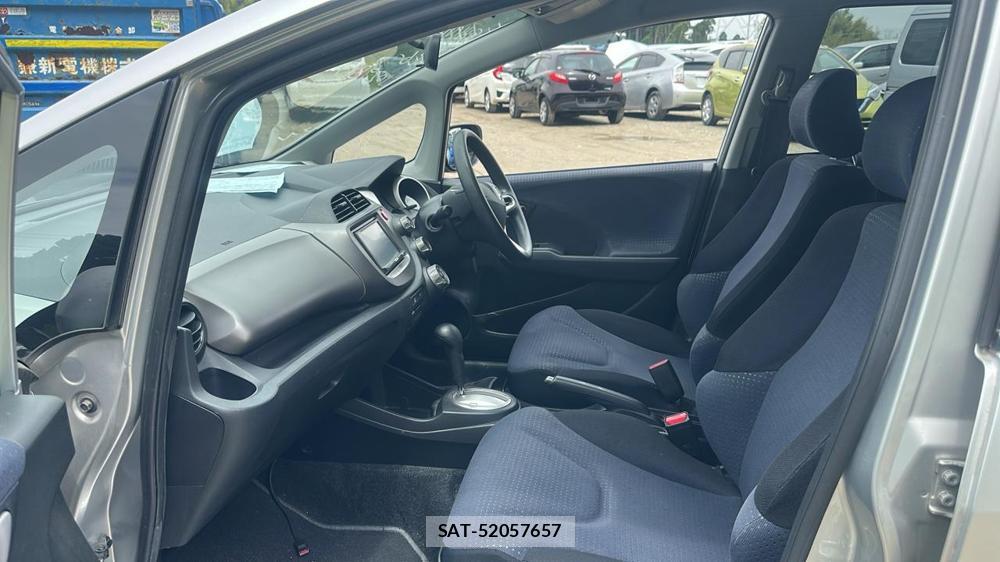 Honda FIT 2008-01 7770893-10