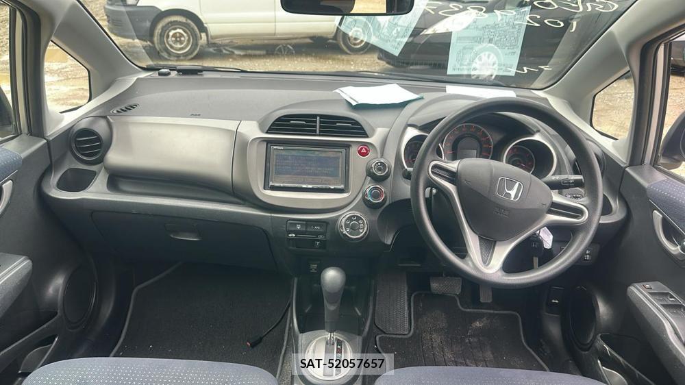 Honda FIT 2008-01 7770893-12