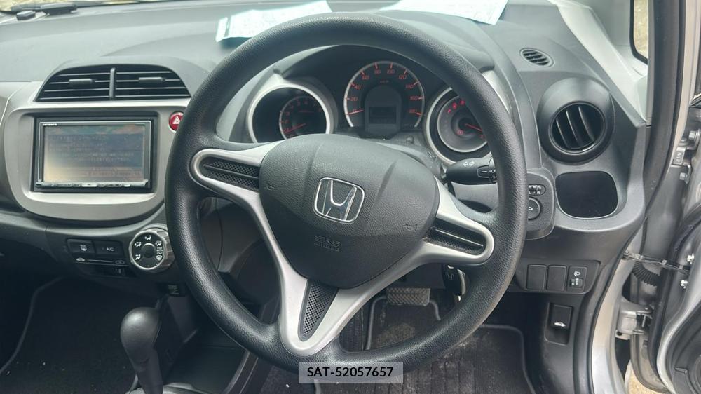 Honda FIT 2008-01 7770893-13